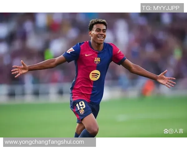 2018年绿茵焦点全面解析当红足球球星的荣耀与巅峰瞬间 2018年绿茵焦点全面解析当红足球球星的荣耀与巅峰瞬间